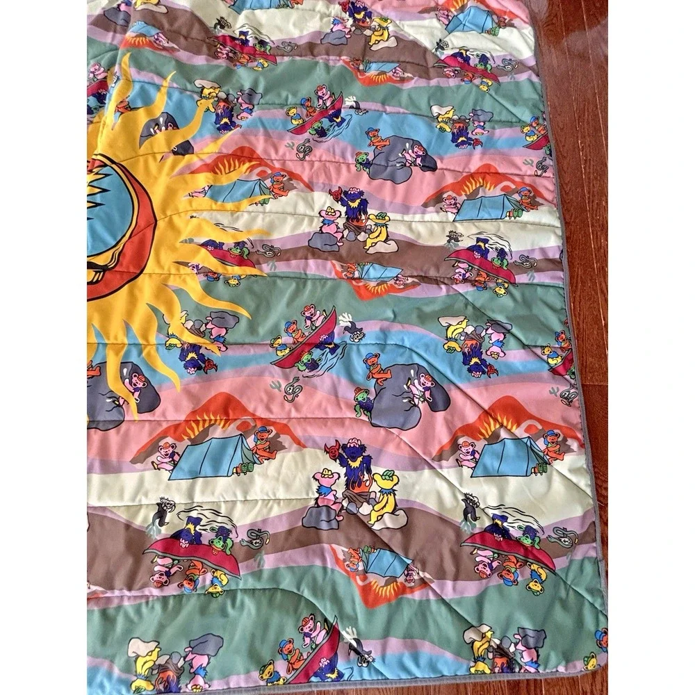Grateful Dead Terrapin Sunshine Water Resistant PONCHO Poly Shell Hooded RARE